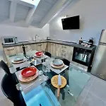 Prestigioso Attico A Passo Duomo By Revenue House Apartamento *