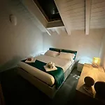 Prestigioso Attico A Passo Duomo By Revenue House Apartamento