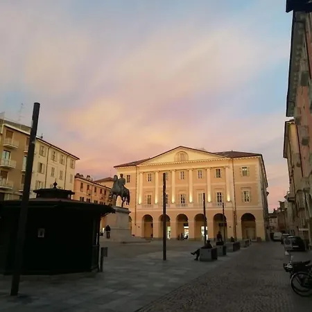 Prestigioso Attico A Passo Duomo By Revenue House Apartment Casale Monferrato