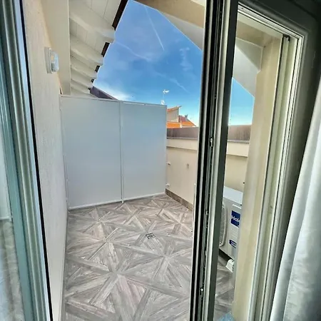 Apartmán Prestigioso Attico A Passo Duomo By Revenue House