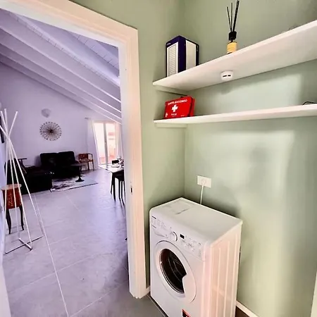 Prestigioso Attico A Passo Duomo By Revenue House