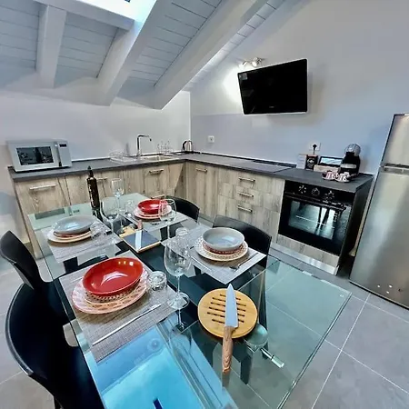 Prestigioso Attico A Passo Duomo By Revenue House Apartmán *